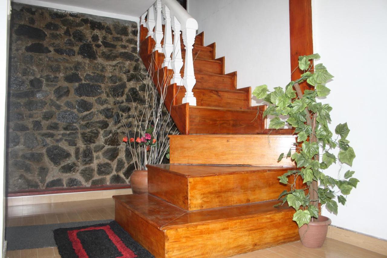 Bezel Bungalow נוארה אליה מראה חיצוני תמונה